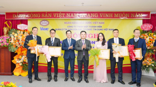 VAMC khẳng định vai trò trụ cột trong xử lý nợ xấu, góp phần phát triển ngành Ngân hàng và nền kinh tế