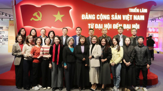 Chi bộ Cơ quan Thường trực Hiệp hội Ngân hàng Việt Nam tổ chức sinh hoạt chuyên đề gắn với Đại hội XIV của Đảng