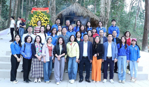 Từ Tân Trào đến ATK Định Hóa: Hành trình về nguồn giàu ý nghĩa của Cơ quan Thường trực Hiệp hội Ngân hàng Việt Nam