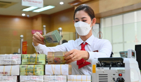 Ngân hàng đồng loạt giảm lãi suất chung tay hỗ trợ nền kinh tế