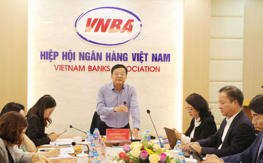 Hiệp hội Ngân hàng họp các TCTD bàn về lãi suất và giải pháp hỗ trợ thanh khoản