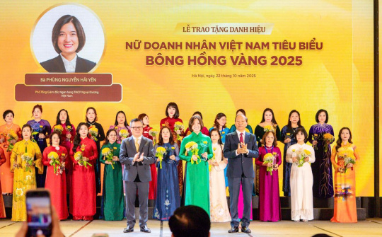 Vietcombank có nữ thành viên Ban Điều hành được vinh danh “Nữ Doanh nhân Việt Nam tiêu biểu”