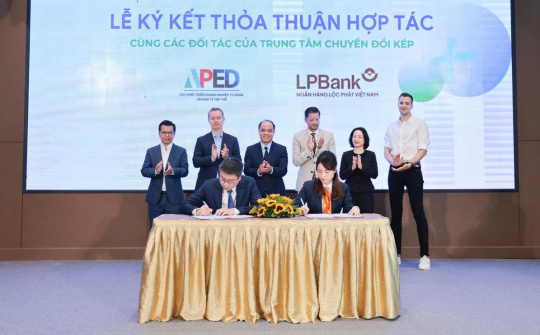 LPBank ký kết hợp tác chiến lược với APED: Chung tay thúc đẩy chuyển đổi số