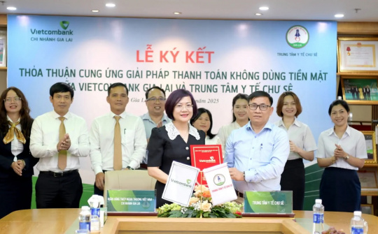 Vietcombank Gia Lai thúc đẩy thanh toán không tiền mặt