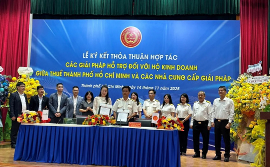 Vietcombank chung tay đồng hành cùng các cơ quan thuế TP. Hồ Chí Minh và các hộ kinh doanh trên địa bàn thành phố thực hiện chuyển đổi mô hình, phương thức quản lý thuế