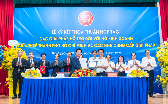 Agribank và Cục Thuế TP.HCM đẩy mạnh hóa đơn điện tử cho hộ kinh doanh