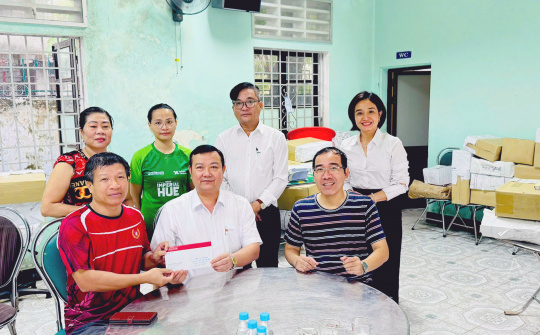 Agribank hỗ trợ kịp thời các tỉnh miền Trung khắc phục hậu quả lũ lụt do mưa lũ lịch sử