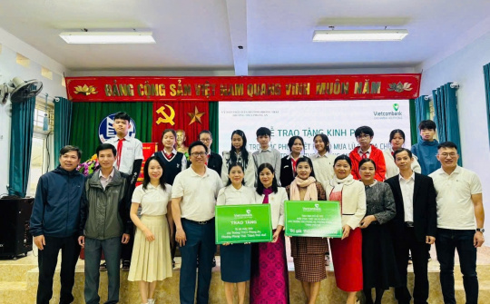 Vietcombank Hải Phòng và Phố Hiến lan tỏa giá trị an sinh, giáo dục