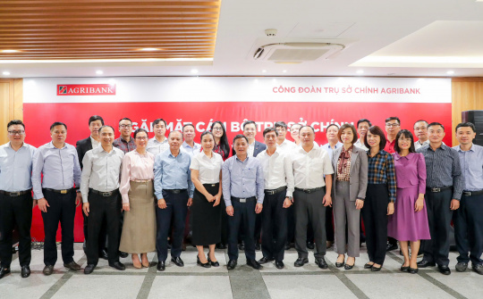 Công đoàn Trụ sở chính Agribank tổ chức gặp mặt nhân kỷ niệm Ngày thành lập Quân đội Nhân dân Việt Nam