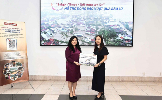 SCB chung tay cùng Saigon Times hỗ trợ đồng bào vượt qua bão lũ