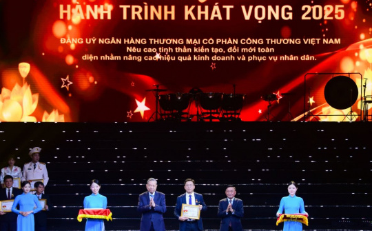 Đảng uỷ VietinBank được vinh danh tập thể điển hình tiêu biểu