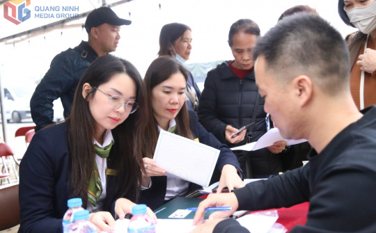 Triển khai thanh toán mã QR quốc tế đối với khách hàng là người Trung Quốc