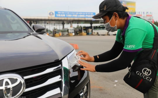 Doanh nghiệp trả phí giao thông không dừng qua Vietcombank, BIDV từ 2026