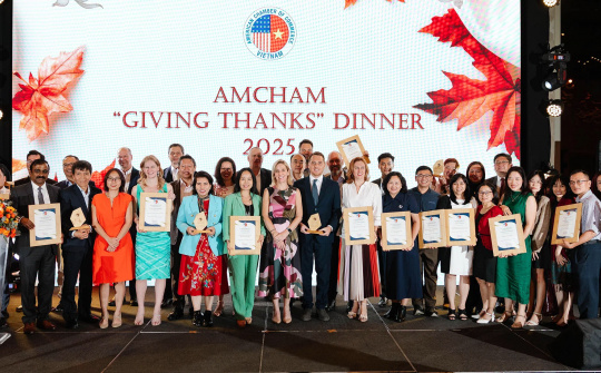 Visa và Techcombank được AmCham vinh danh với Giải thưởng Sáng tạo Công nghệ ESG 2025