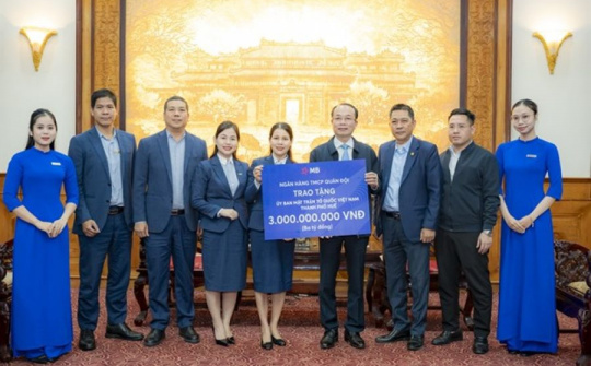 MB đóng góp 3 tỉ đồng hỗ trợ thành phố Huế khắc phục hậu quả thiên tai