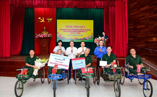 VietinBank tri ân người có công nhân Ngày Thương binh - Liệt sĩ