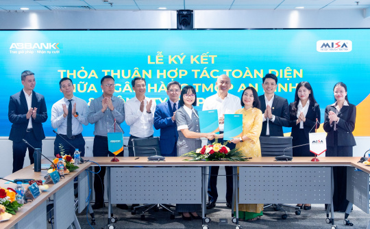 ABBank hợp tác MISA, thúc đẩy hệ sinh thái tài chính số cho doanh nghiệp