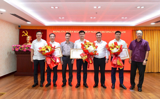 Đảng bộ Vietcombank tổ chức Hội nghị Ban Chấp hành lần thứ 2, nhiệm kỳ 2025 - 2030