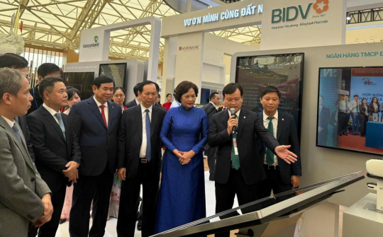 Gần 10 ngàn người ghé thăm gian hàng BIDV tại triển lãm 80 năm Thành tựu Đất nước