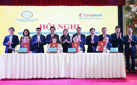Ký kết Quy chế phối hợp giữa Ngân hàng Nhà nước Chi nhánh Khu vực 8, các Chi nhánh Bảo hiểm tiền gửi Việt Nam và Ngân hàng Hợp tác xã Việt Nam