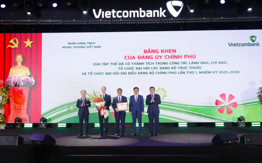 Vietcombank năm 2025: Bản lĩnh ngân hàng trụ cột trong chu kỳ vượt lên thách thức để kiến tạo cho phát triển