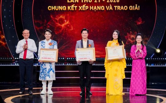 SAIGONBANK đồng hành đêm chung kết Chuông vàng vọng cổ lần thứ XXI