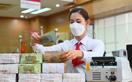 Nhiều ngân hàng tuyển dụng trở lại, có nơi tuyển 1.000 vị trí