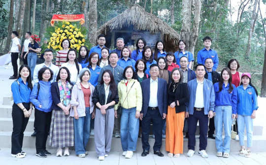 Từ Tân Trào đến ATK Định Hóa: Hành trình về nguồn giàu ý nghĩa của Cơ quan Thường trực Hiệp hội Ngân hàng Việt Nam