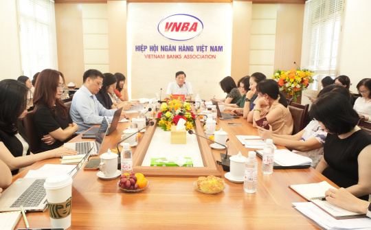 Hiệp hội Ngân hàng Việt Nam họp góp ý sửa đổi thông tư 20: Tháo gỡ vướng mắc, thúc đẩy phát triển bao thanh toán