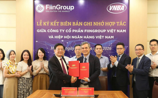 Hiệp hội Ngân hàng Việt Nam ký biên bản ghi nhớ hợp tác với Fiingroup
