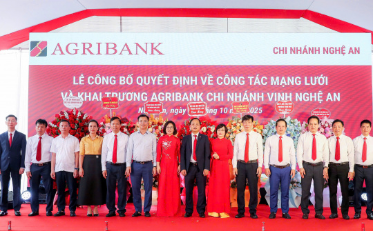 Agribank tái cơ cấu mạng lưới: Tinh gọn, hiệu quả, kiên định sứ mệnh "Tam nông"