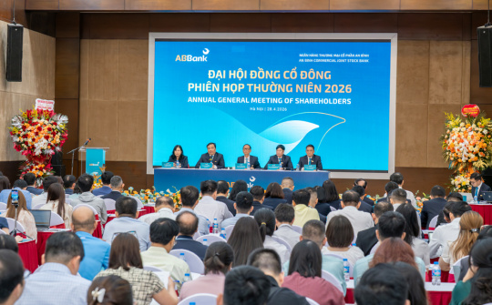 ABBank đặt mục tiêu lãi 4.500 tỷ đồng, tăng vốn và niêm yết cổ phiếu trên HOSE