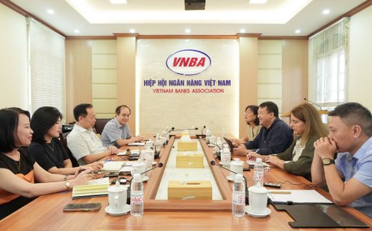 VNBA Vice Chairman cum Secretary General host courtesy visit and discuss cooperative prospects with the International Finance Corporation (IFC)