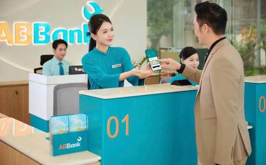 ABBank được vinh danh với hai giải thưởng quốc tế về công nghệ và ngân hàng bán lẻ