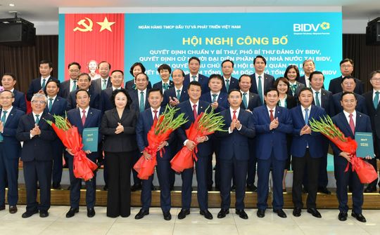 BIDV công bố quyết định nhân sự cấp cao, kiện toàn bộ máy lãnh đạo