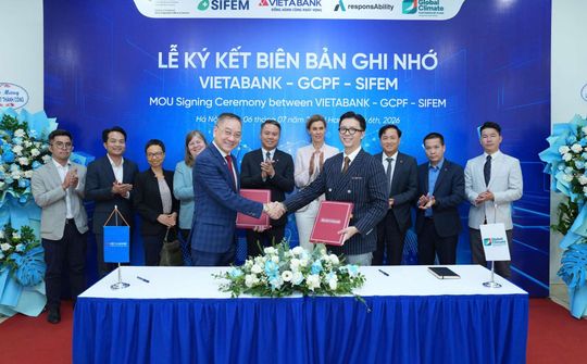 VietABank ký kết hợp tác nhận 35 triệu USD vốn vay từ hai định chế tài chính quốc tế