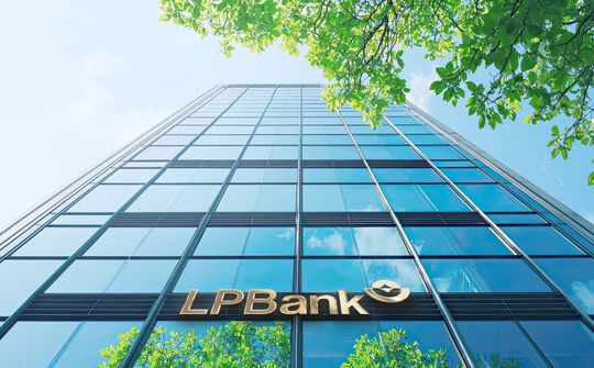 LPBank công bố kết quả kinh doanh 6 tháng đầu năm 2026: Tổng tài sản vượt 615 nghìn tỷ đồng, thu ngoài lãi tăng 33%