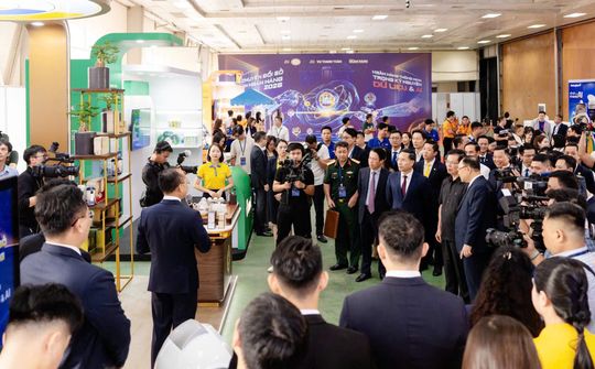 Nam A Bank giới thiệu Trạm Công dân số và hạ tầng thanh toán QR xuyên biên giới