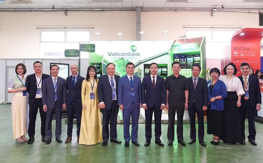 Vietcombank giới thiệu hệ sinh thái tài chính số tại Sự kiện Chuyển đổi số ngành Ngân hàng 2026