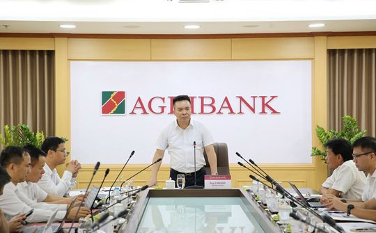 Agribank làm việc với các chi nhánh tại TP. Hồ Chí Minh, thúc đẩy tăng trưởng an toàn cuối năm