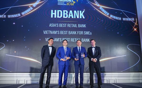 HDBank là ngân hàng Việt Nam đầu tiên nhận danh hiệu "Ngân hàng Bán lẻ tốt nhất châu Á"