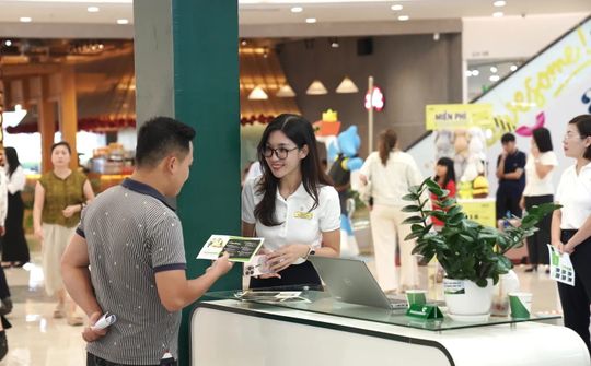 Vietcombank nối dài hành trình chuyển đổi số cùng tiểu thương trên cả nước