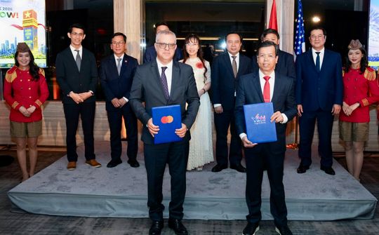 Vikki Digital Bank ký kết hợp tác chiến lược với Mastercard