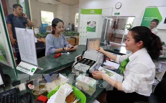 Vietcombank Lào thông báo tuyển dụng 10 vị trí chuyên viên nghiệp vụ