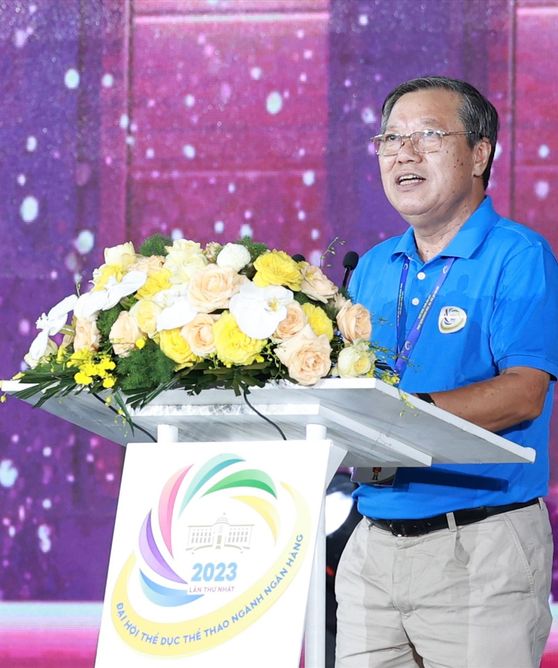 Phát biểu tại lễ bế mạc, ông Nguyễn Văn Tân - Phó Chủ Thường trực Công đoàn Ngân hàng Việt Nam, Trưởng Ban tổ chức đại hội - cho biết, trong thời gian diễn ra đại hội, gần 2.600 vận động viên đến từ 57 cơ quan, đơn vị, tổ chức tín dụng trong ngành Ngân hàng đã thi đấu nhiều nội dung của 6 môn (quần vợt, cầu lông, bóng bàn, cờ tướng, chạy điền kinh và bóng đá). Và với tinh thần thể thao trung thực, cao thượng, đoàn kết, thực hiện nghiêm túc quy định của Ban tổ chức, cống hiến cho khán giả những trận đấu đẹp mắt, sôi nổi, kịch tính, các vận động viên điền kinh đều thi đấu hết mình, chinh phục các đường chạy và đạt những đỉnh cao mới.“Điều đó thể hiện tinh thần thể thao sôi nổi và phong trào rèn luyện sức khỏe trong ngành Ngân hàng vô cùng mạnh mẽ” - ông Nguyễn Văn Tân khẳng định.