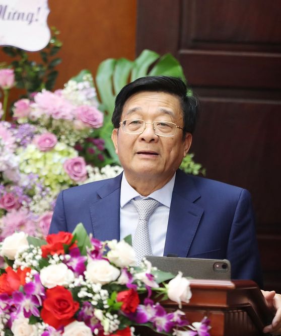 TS Nguyễn Quốc Hùng - Phó Chủ tịch kiêm Tổng Thư ký Hiệp hội Ngân hàng Việt Nam, Trưởng Ban Tổ chức