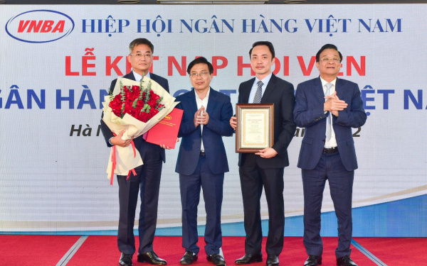 Hiệp hội Ngân hàng Việt Nam kết nạp hội viên Co-opBank