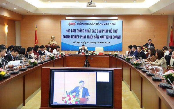 Hiệp hội Ngân hàng họp thống nhất giải pháp hỗ trợ doanh nghiệp phát triển sản xuất kinh doanh