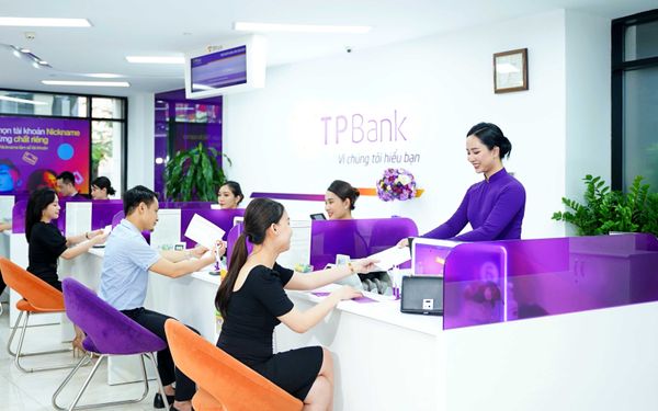 Ngân hàng tiết giảm chi phí hoạt động, chống lãng phí