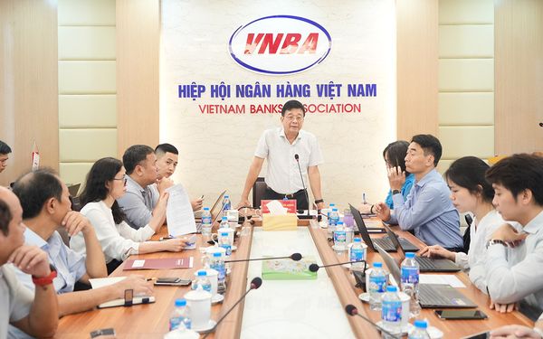 Hiệp hội Ngân hàng họp góp ý dự thảo Nghị định về chữ ký điện tử và dịch vụ tin cậy